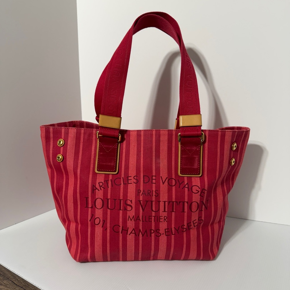 Louis Vuitton Soleil Cabas Articles de Voyage Bag